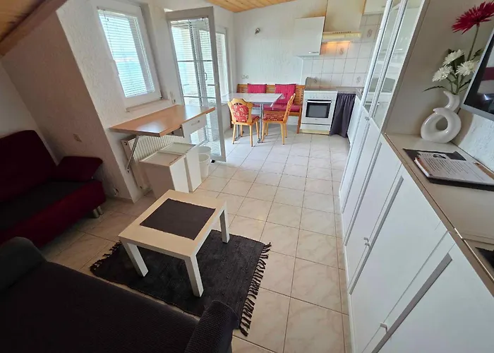 In Novi Vinodolski 54939 Daire